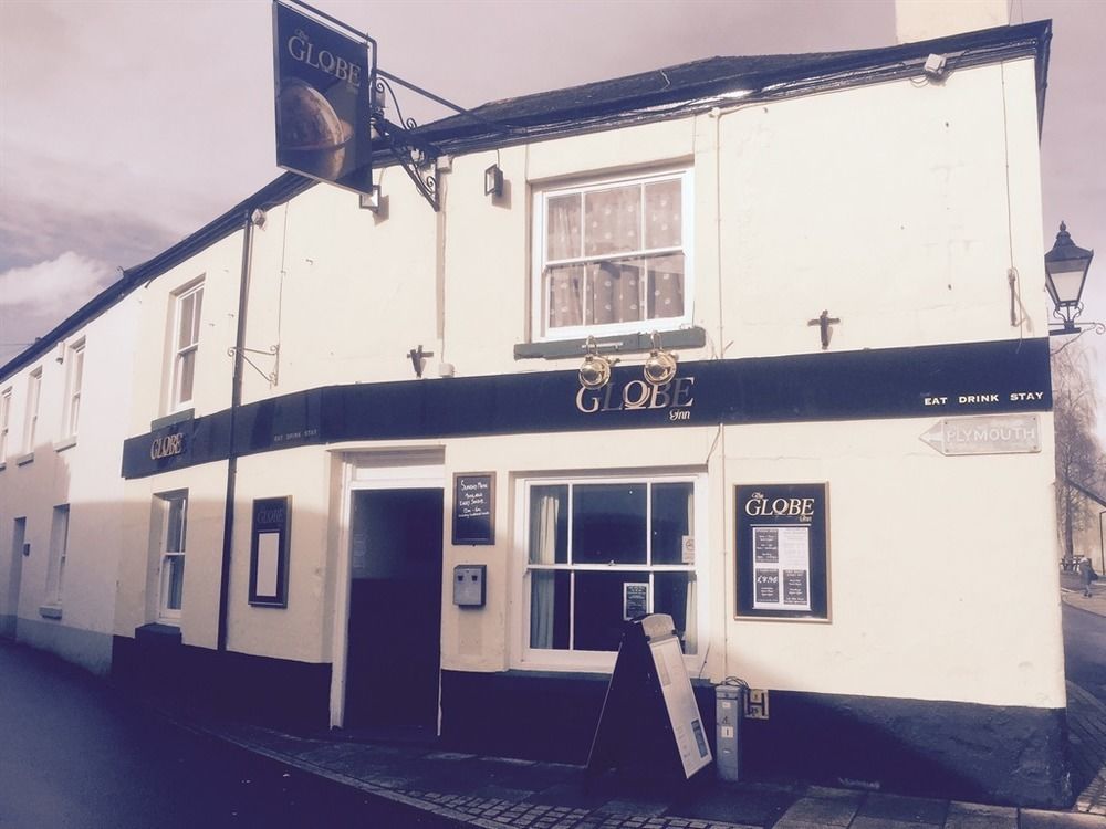The Globe Inn Buckfastleigh Buitenkant foto