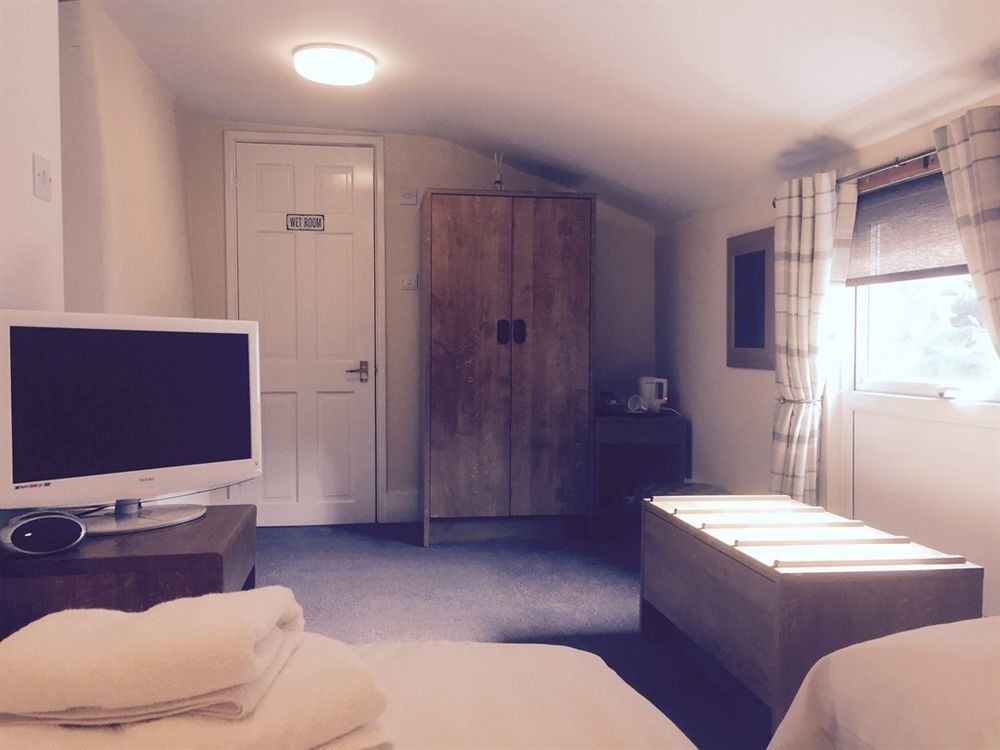 The Globe Inn Buckfastleigh Buitenkant foto
