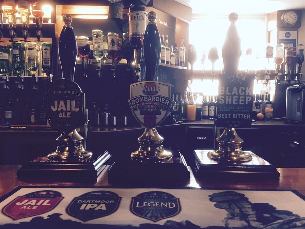 The Globe Inn Buckfastleigh Buitenkant foto