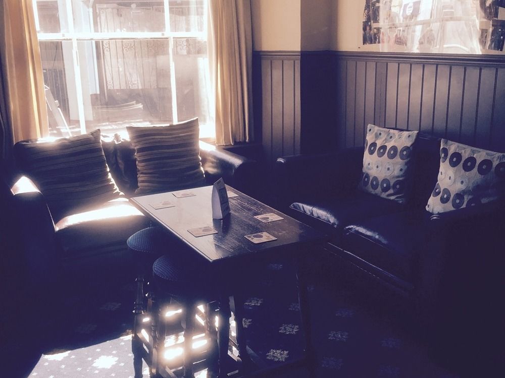 The Globe Inn Buckfastleigh Buitenkant foto