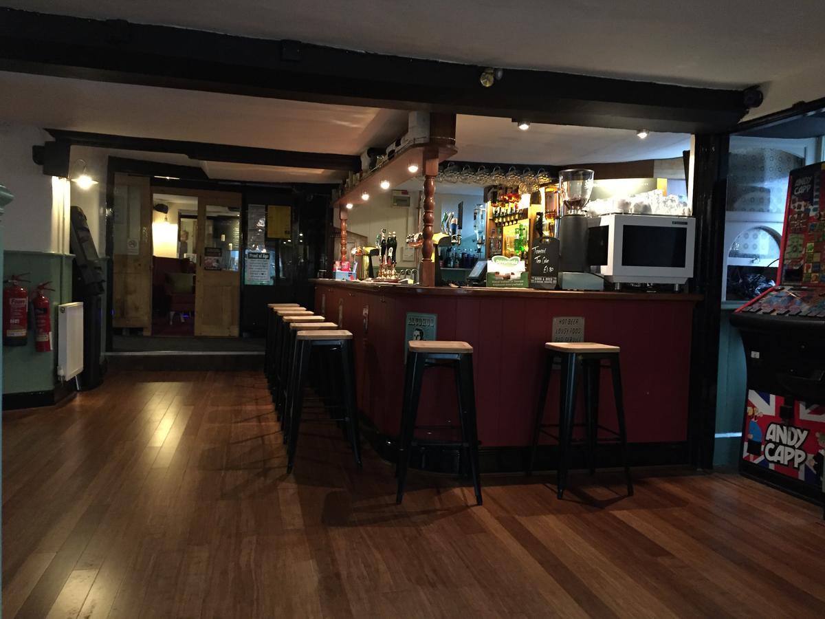 The Globe Inn Buckfastleigh Buitenkant foto