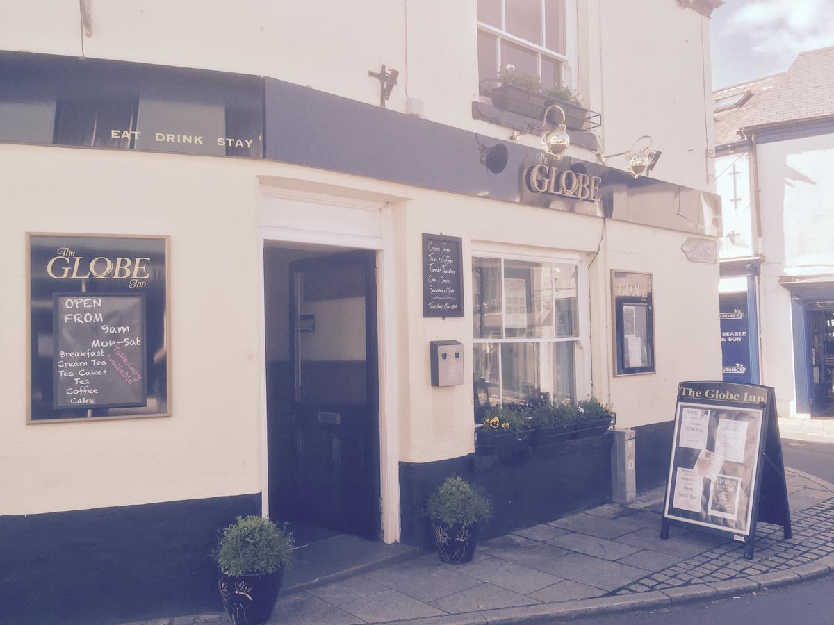 The Globe Inn Buckfastleigh Buitenkant foto